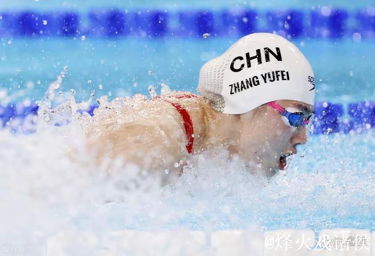 游泳世锦赛 中国队获得男女4x100米混合泳接力银牌